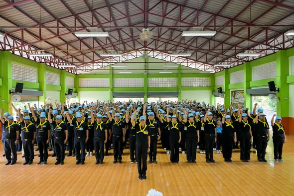 นักเรียนทุนการศึกษาพระราชทาน สมเด็จพระบรมโอรสาธิราชฯ สยามมกุฎราชกุมาร