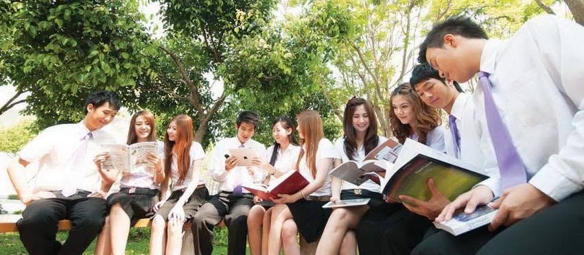 รับเข้าศึกษาปริญญาตรี มช.
